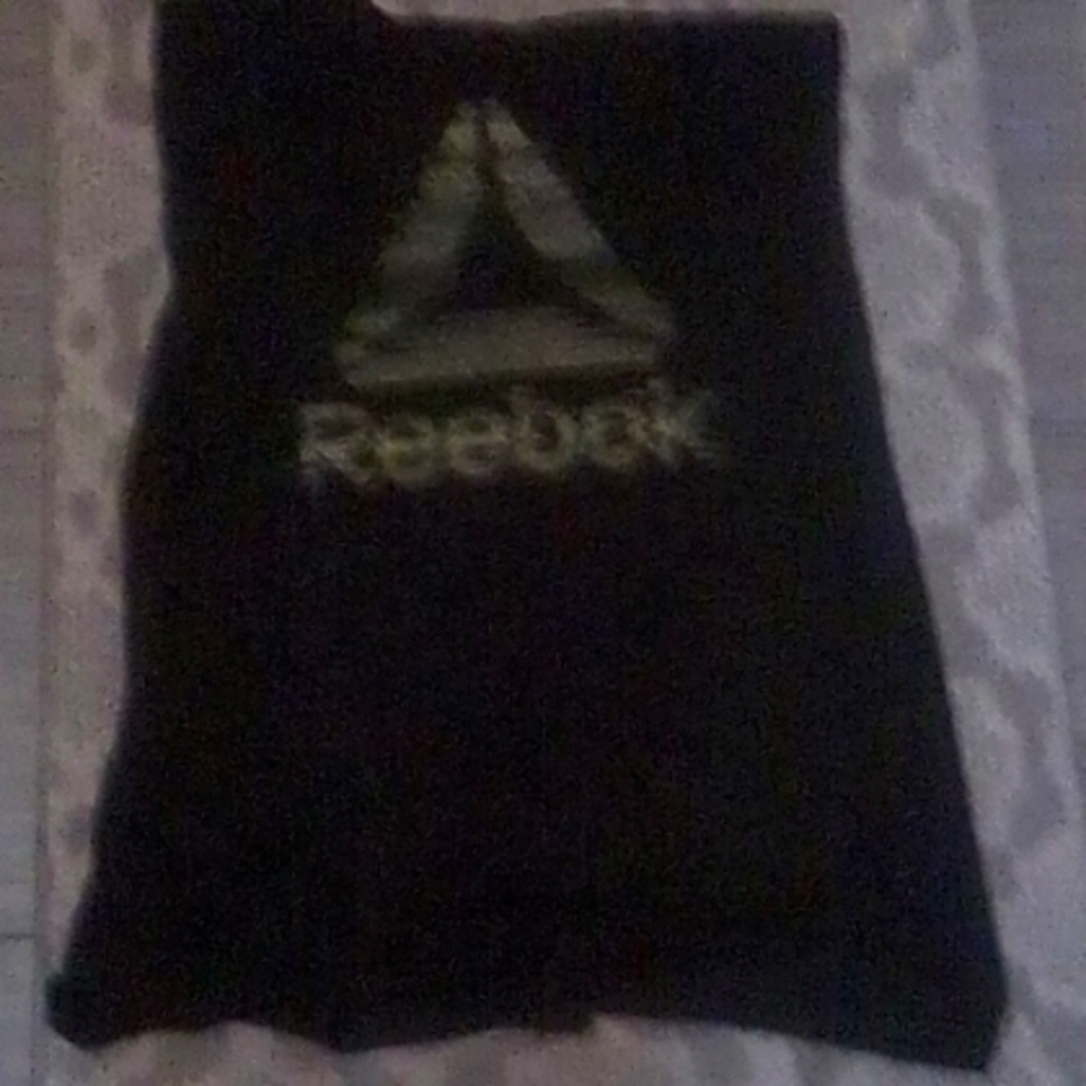 T-shirt reebok